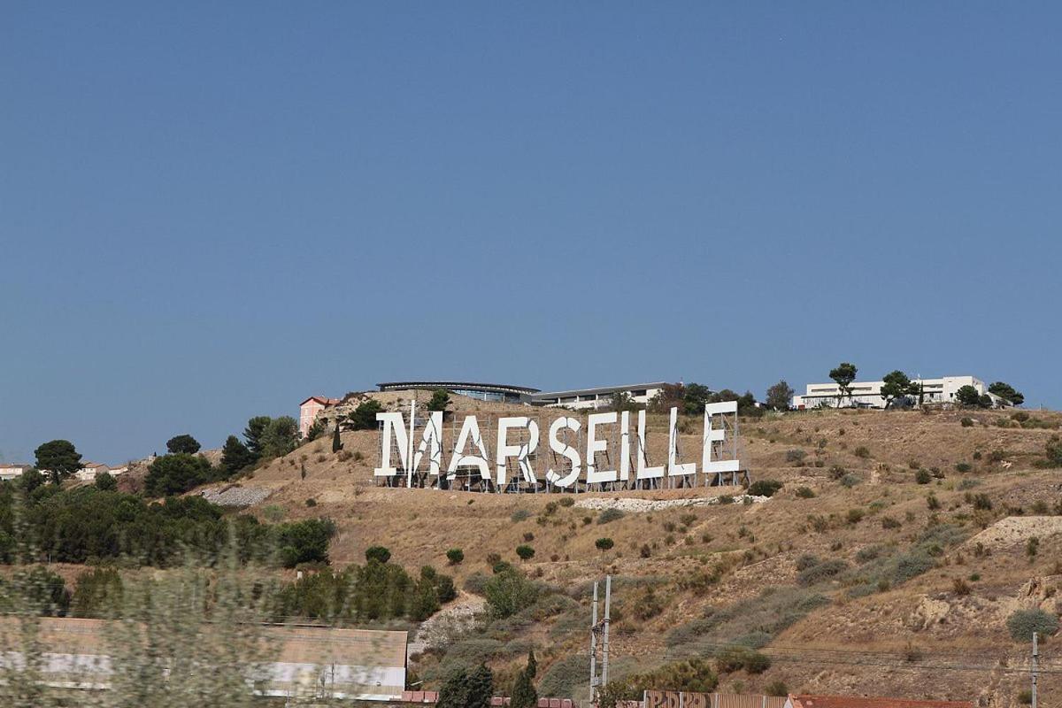 Jolie Studio En Rez De Jardin A L'Estaque Mourepiane Marseille Bagian luar foto